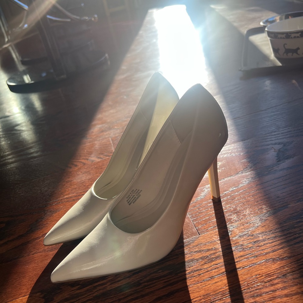 White Pointed Toe Women's Heels